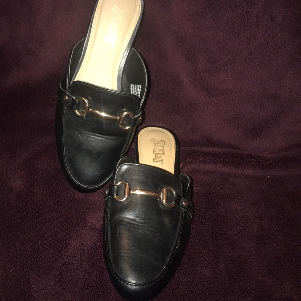 . Brash black slip on with gold strap on front